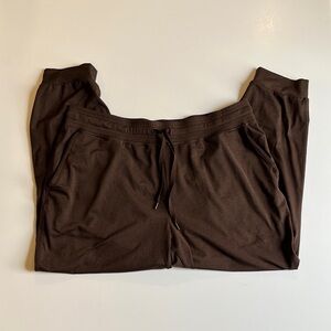 Extra large brown CRZ YOGA cropped joggers